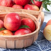 新鲜水果配送「冰糖心苹果」水果礼盒+水果卡同步销售