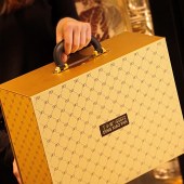 丁小宴商务和牛「658型」澳洲和牛轻奢提货卡